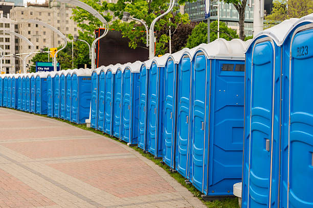 Best Construction Site Portable Toilets  in Ames, IA